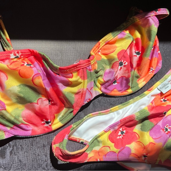 Mirror Palais juicy fruit bikini size: XL top and XXL bottom - Picture 4 of 8